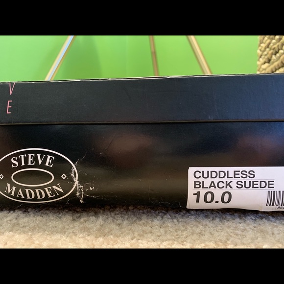Steve Madden Black Cuddless Bootie - Picture 5 of 6
